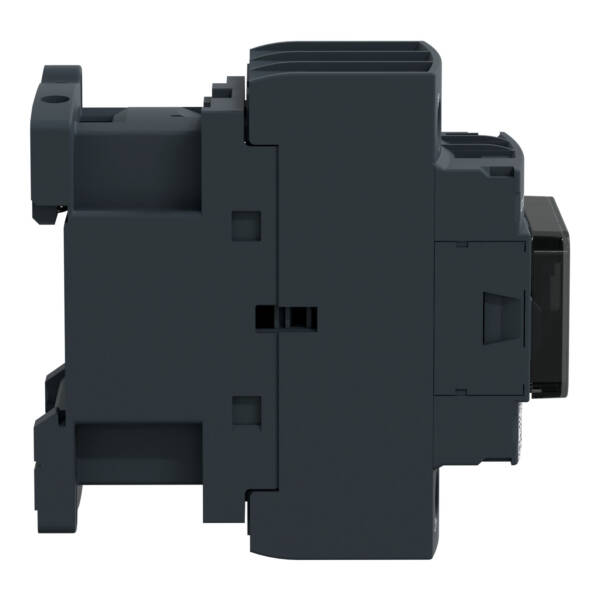 TeSys D contactor - 3P(3 NO) - AC-3 - <= 440 V 32 A - 220 V AC coil - Schneider Electric - LC1D32M7