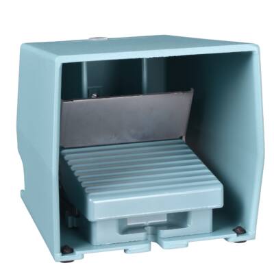single foot switch - IP66 - with cover - metallic - blue - 2 NC + 2 NO - Schneider Electric - XPEM529